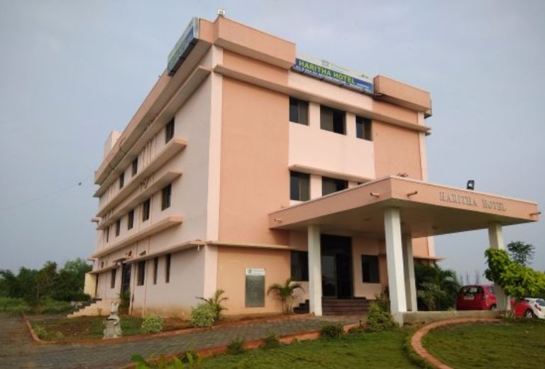 Nature's Retreat: Discover Tranquility at Gadwal Haritha Hotel