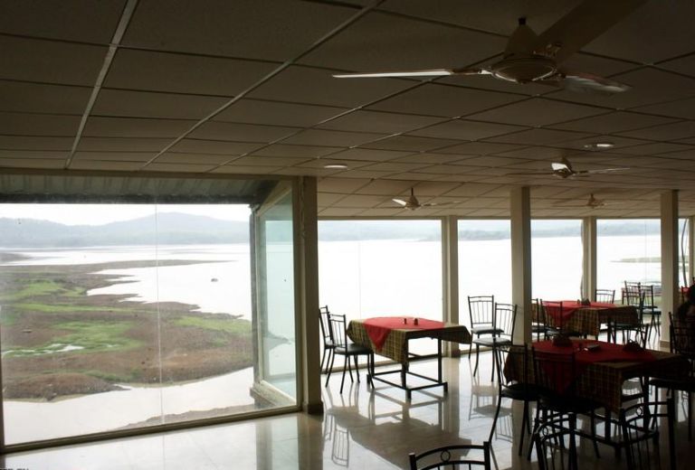 Lakeside Bliss: Experience Serenity at Laknavaram Haritha Hotel