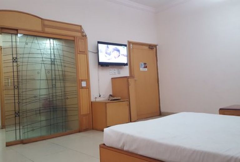 Nature's Haven: Unwind in Elegance at Vijay Vihar Nagarjunsagar Haritha Hotel
